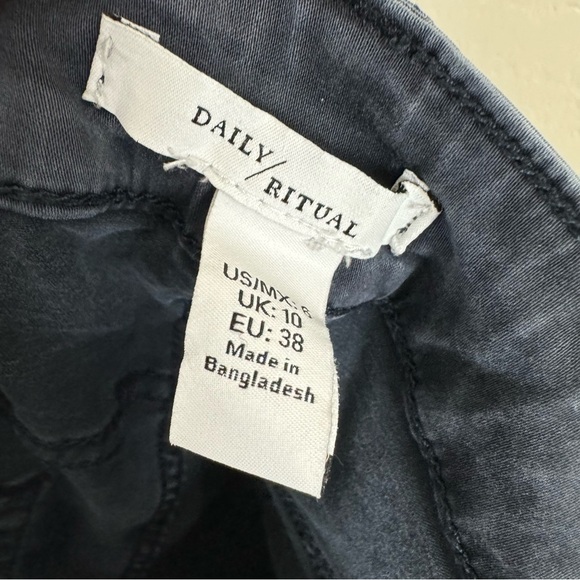 Daily Ritual | super skinny jeggings | 6 - Picture 6 of 7